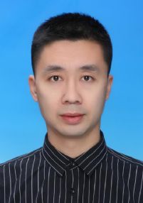 李先生
