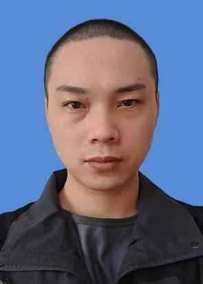 李先生
