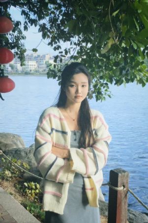 江女士