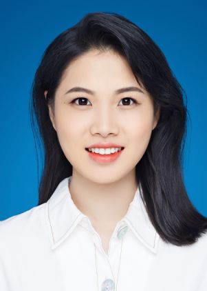 何女士
