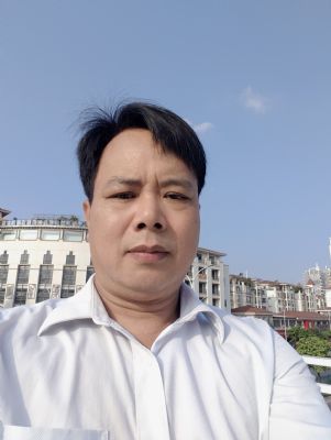 李先生